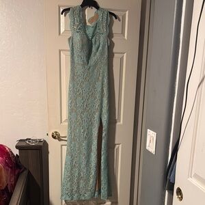 City Triangles Lace Prom Dress in Mint Green